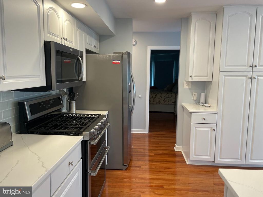 Image 18 of property listing at 10 STACY CT, Ocean Pines, MD 21811