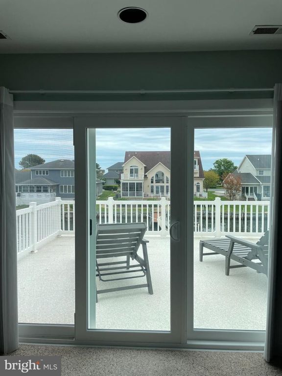 Image 41 of property listing at 10 STACY CT, Ocean Pines, MD 21811