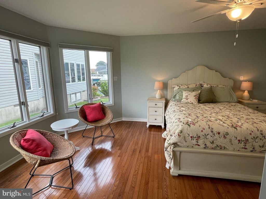Image 52 of property listing at 10 STACY CT, Ocean Pines, MD 21811