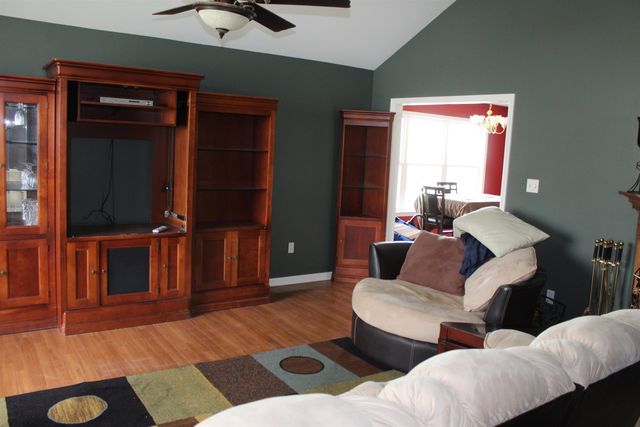 301 Aspen Dr, Raceland, LA 70394