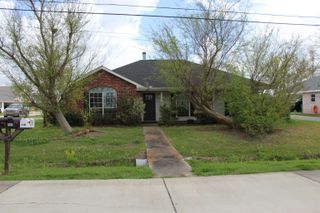 301 Aspen Dr, Raceland, LA 70394