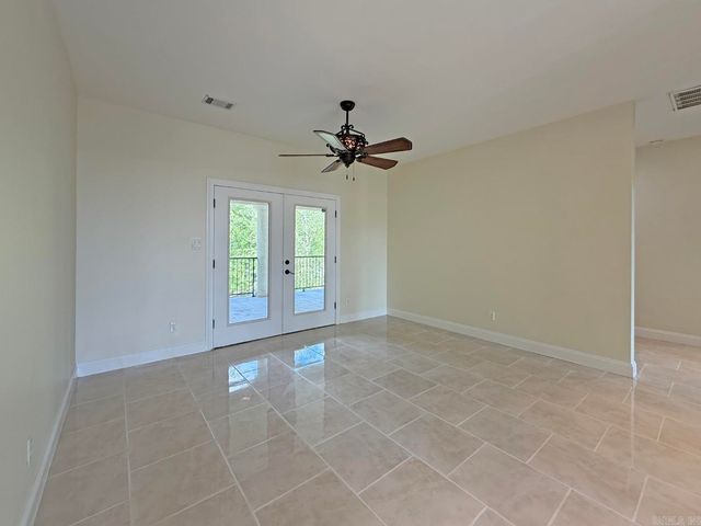 300 Crestview Drive, Hot Springs, AR 71913