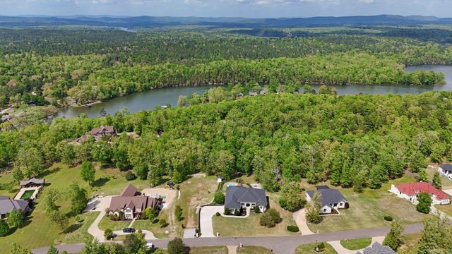 300 Crestview Drive, Hot Springs, AR 71913