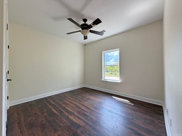 300 Crestview Drive, Hot Springs, AR 71913