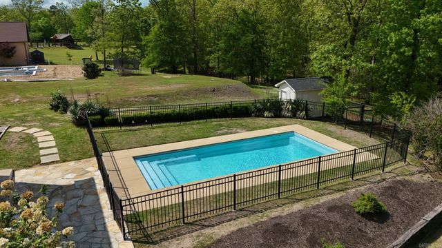 300 Crestview Drive, Hot Springs, AR 71913