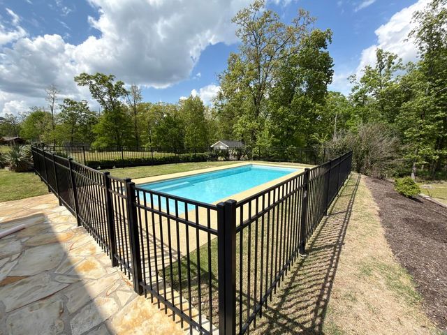 300 Crestview Drive, Hot Springs, AR 71913