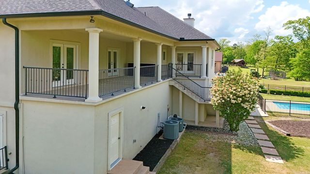 300 Crestview Drive, Hot Springs, AR 71913