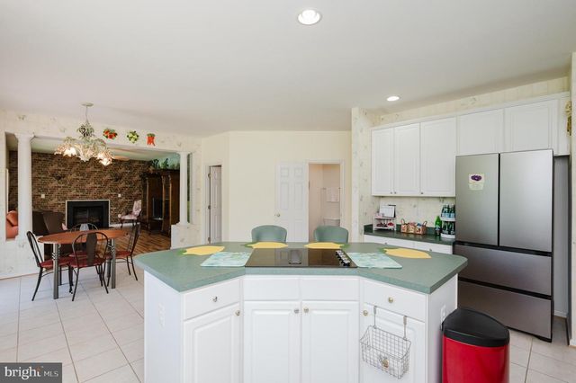3805 DEVONSHIRE RD, Hampstead, MD 21074