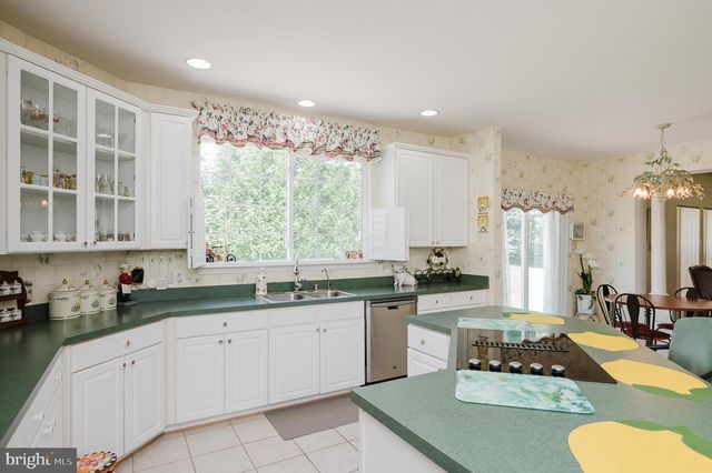 3805 DEVONSHIRE RD, Hampstead, MD 21074