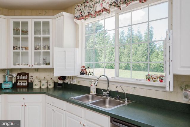 3805 DEVONSHIRE RD, Hampstead, MD 21074