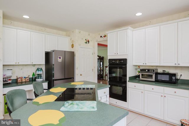 3805 DEVONSHIRE RD, Hampstead, MD 21074