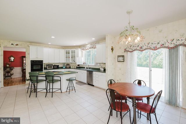 3805 DEVONSHIRE RD, Hampstead, MD 21074