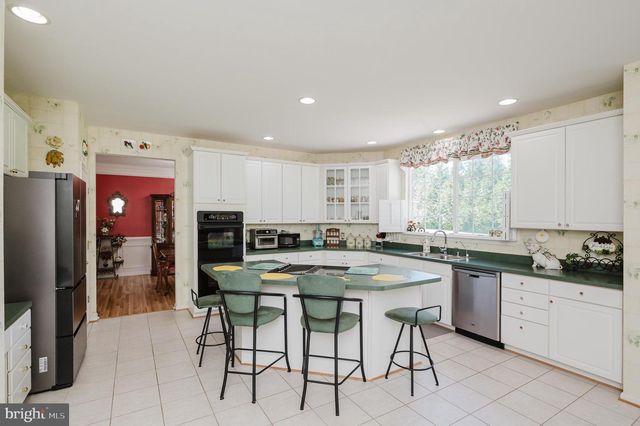 3805 DEVONSHIRE RD, Hampstead, MD 21074