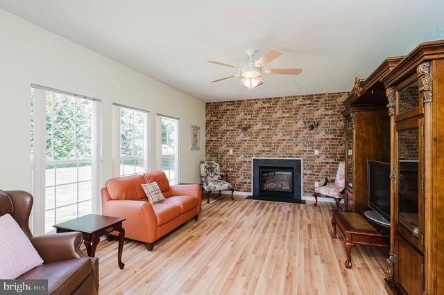 3805 DEVONSHIRE RD, Hampstead, MD 21074