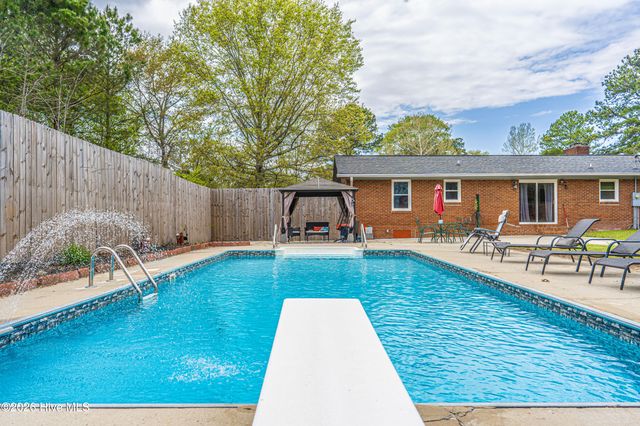 853 Battley Dairy Road, Rockingham, NC 28379