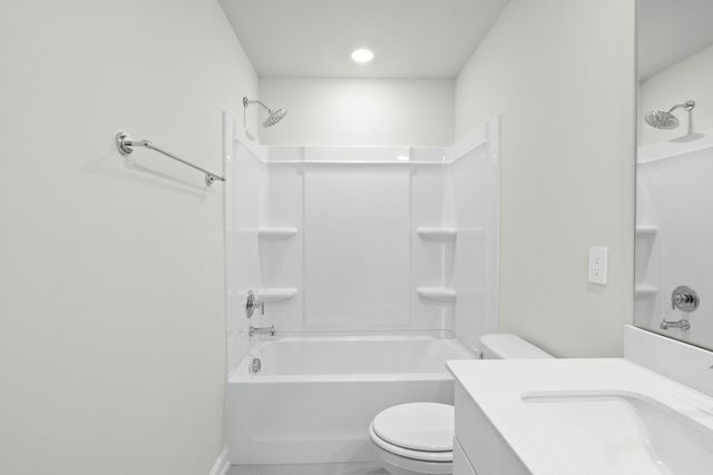 8226 Essence Dr., Longs, SC 29568