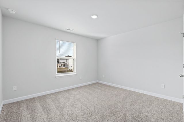 8226 Essence Dr., Longs, SC 29568