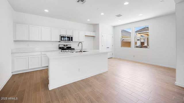 14636 W SAND HILLS Road, Surprise, AZ 85387