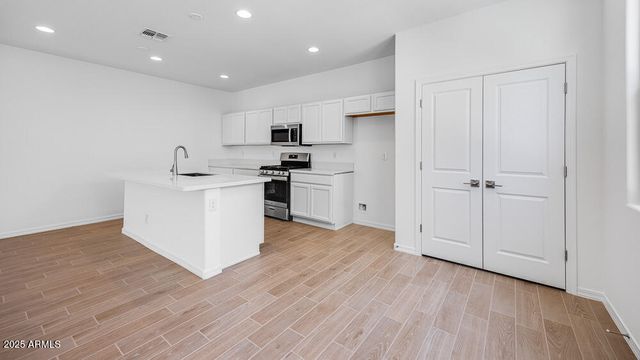 14636 W SAND HILLS Road, Surprise, AZ 85387