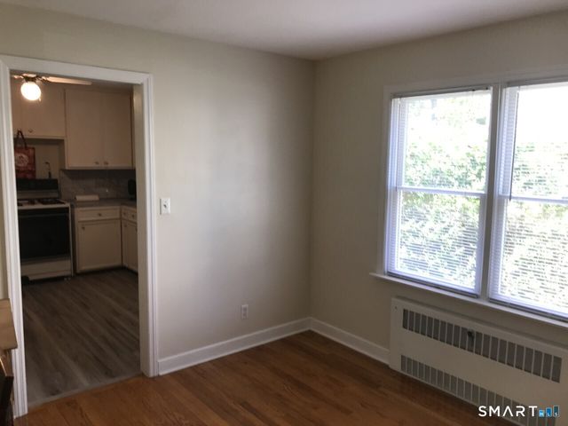 720 Knapps Highway, Fairfield, CT 06825