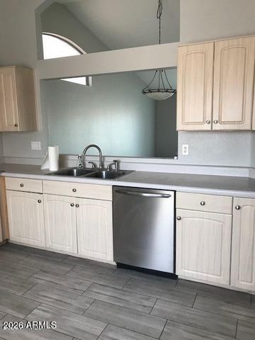 8723 N 112th Avenue, Peoria, AZ 85345
