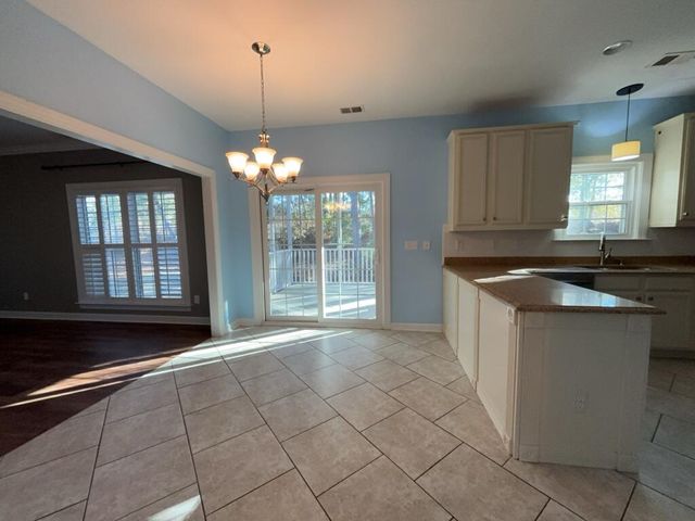 1009 Blockade Runner Parkway, Summerville, SC 29485