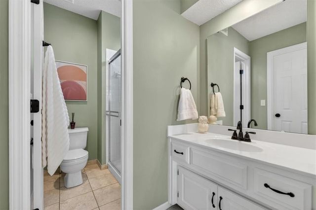 13013 Bond Street, Overland Park, KS 66213