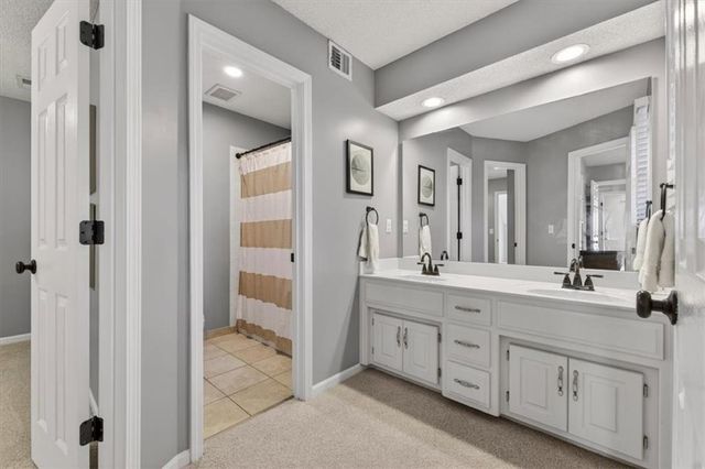 13013 Bond Street, Overland Park, KS 66213