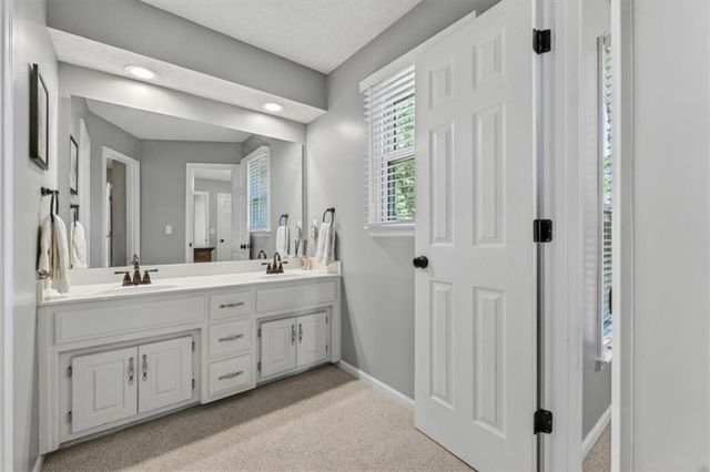 13013 Bond Street, Overland Park, KS 66213