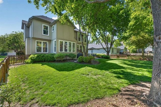 13013 Bond Street, Overland Park, KS 66213