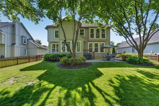 13013 Bond Street, Overland Park, KS 66213