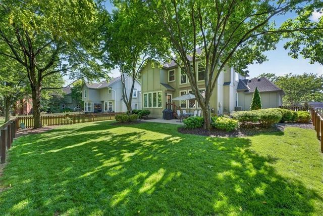 13013 Bond Street, Overland Park, KS 66213
