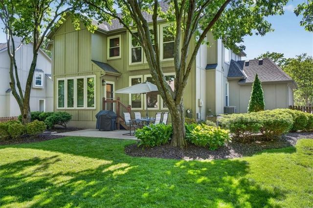 13013 Bond Street, Overland Park, KS 66213