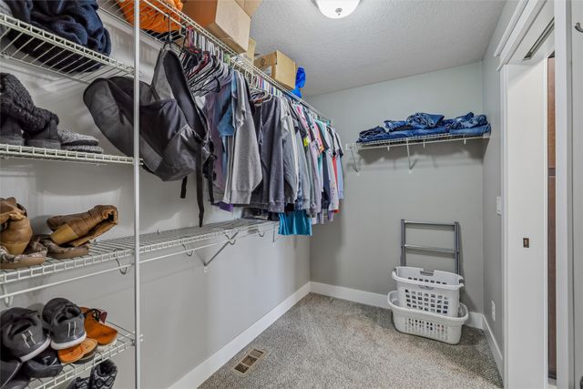 521 Shiloh Rose Parkway NW, Bondurant, IA 50035