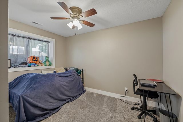 521 Shiloh Rose Parkway NW, Bondurant, IA 50035