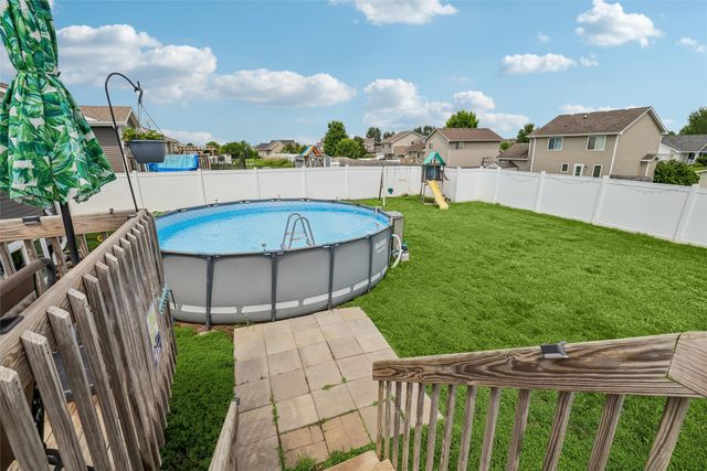 521 Shiloh Rose Parkway NW, Bondurant, IA 50035