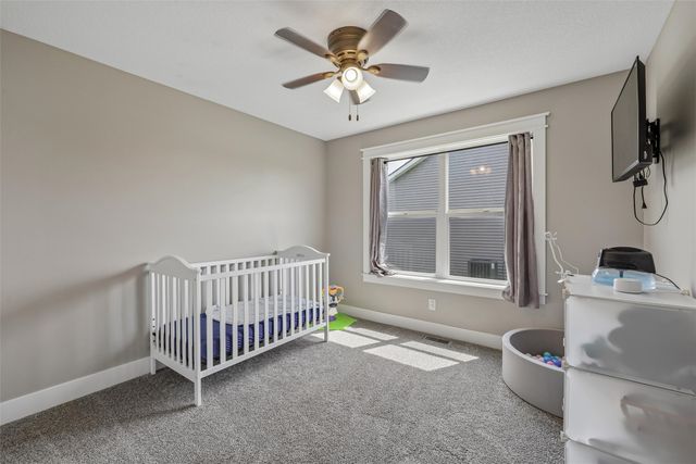 521 Shiloh Rose Parkway NW, Bondurant, IA 50035