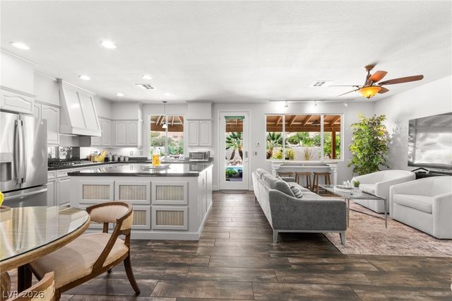 1522 Ravanusa Drive, Henderson, NV 89052