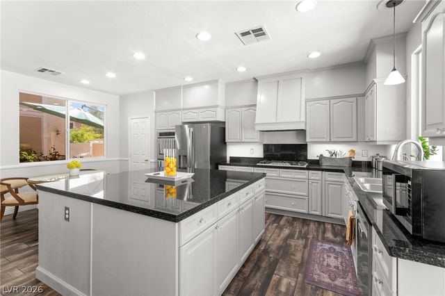 1522 Ravanusa Drive, Henderson, NV 89052