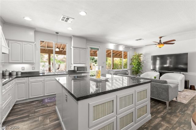1522 Ravanusa Drive, Henderson, NV 89052