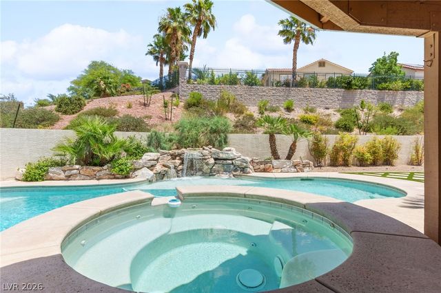 1522 Ravanusa Drive, Henderson, NV 89052