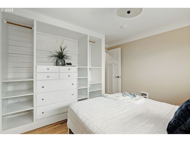 270 Ne WISTERIA Way, Stevenson, WA 98648