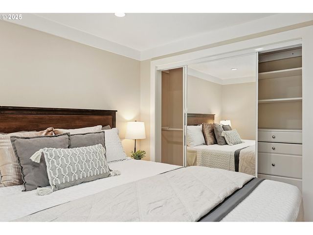 270 Ne WISTERIA Way, Stevenson, WA 98648