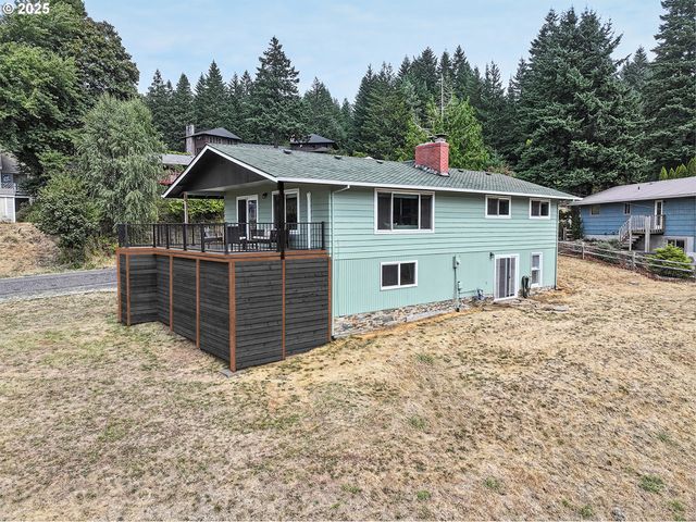270 Ne WISTERIA Way, Stevenson, WA 98648