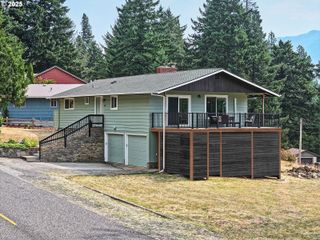 270 Ne WISTERIA Way, Stevenson, WA 98648
