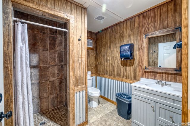 20522 Texas Hill Country, Concan, TX 78838