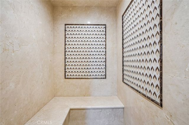 5513 Murietta Avenue, Sherman Oaks, CA 91401