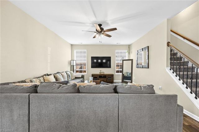 1839 Deveron Court, Kernersville, NC 27284
