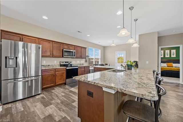 1839 Deveron Court, Kernersville, NC 27284