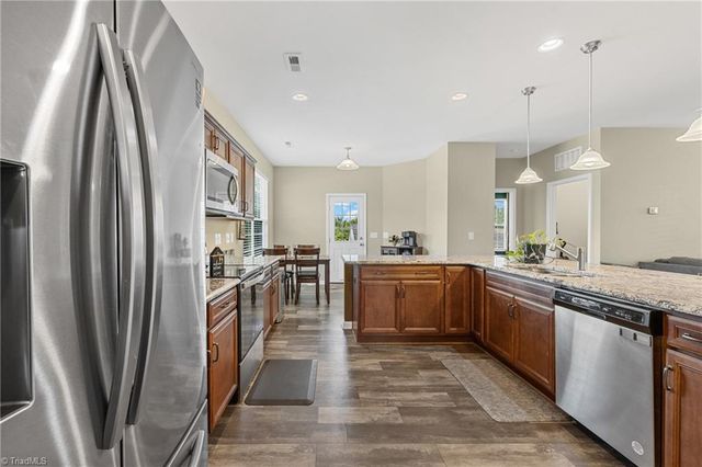 1839 Deveron Court, Kernersville, NC 27284